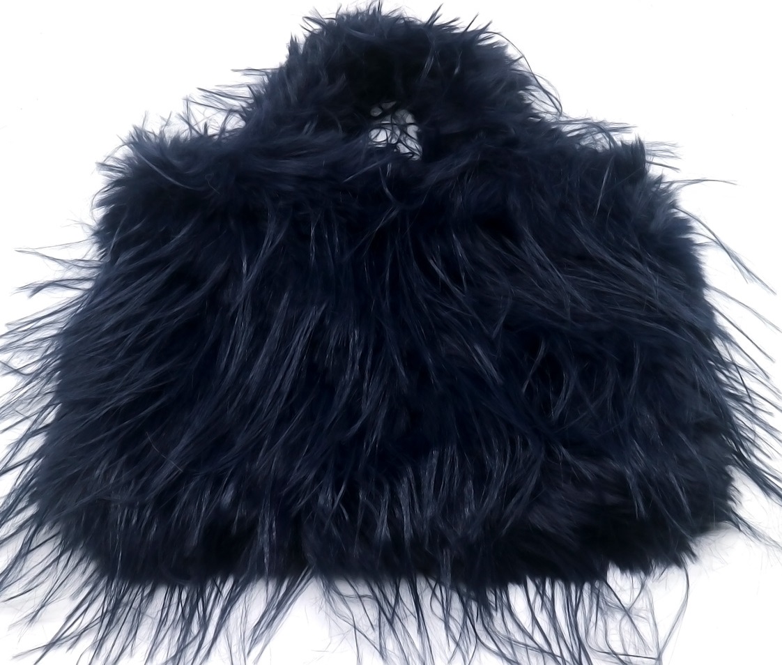 T-I6.2 BAG727-003-4 Fluffy Bag 30x24cm